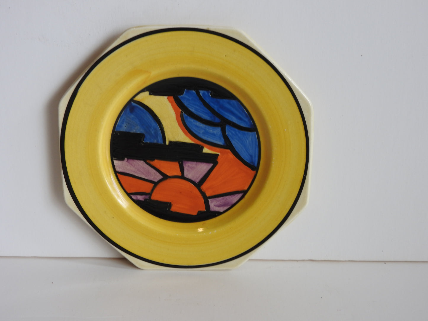 Clarice Cliff Sunray Bizarre small leda plate 1928